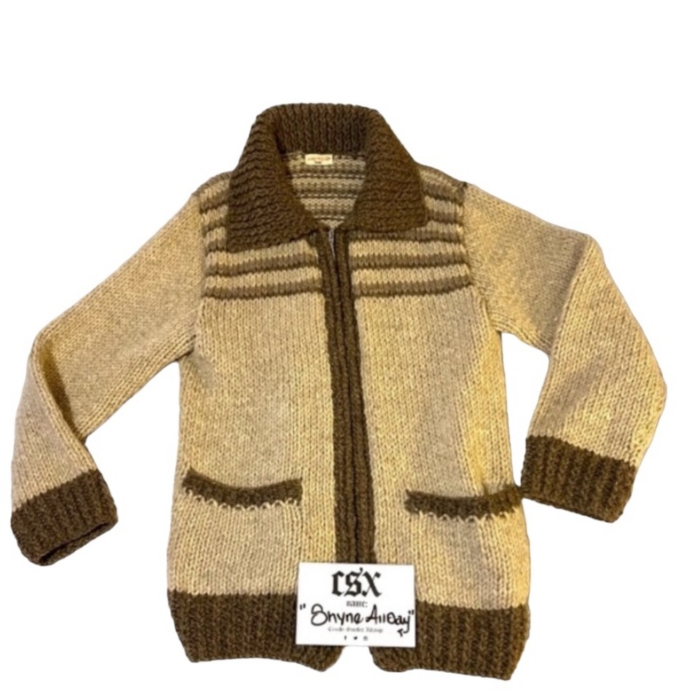 🍁 Amazing Hand Made vintage Full Zip Sweater 🍁